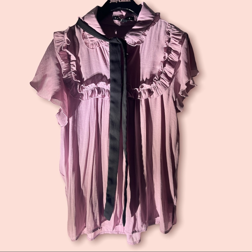 Business Casual Shirt/Blouse